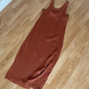 Medium maxi tan dress
